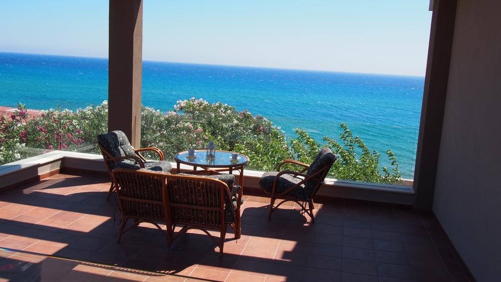 Villa Dip In The Blue - 1 à Ágios Geórgios Extérieur photo