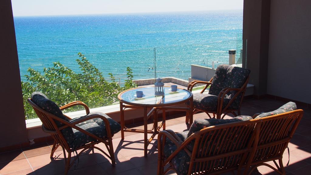 Villa Dip In The Blue - 1 à Ágios Geórgios Extérieur photo
